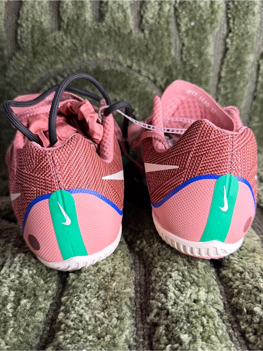 Nike Women’s Pink Athletic Training Sneakers with Green Tongue Accents - Picture 4 of 6